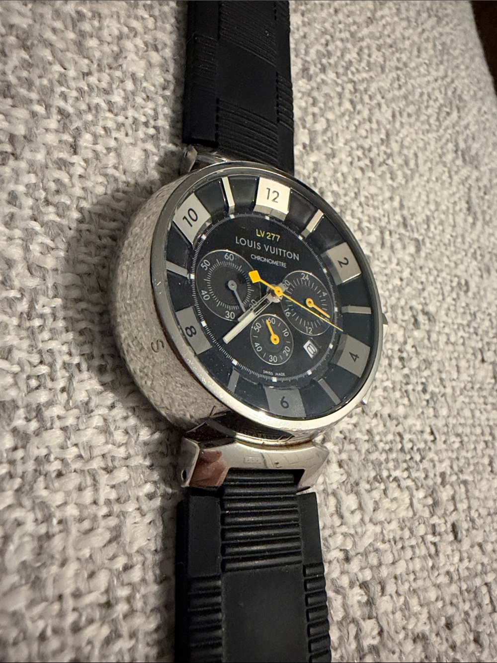 AUTHENTIC LOUIS VUITTON TAMBOUR "IN BLACK" CHRONOGRAPH WATCH LV277 Q114K